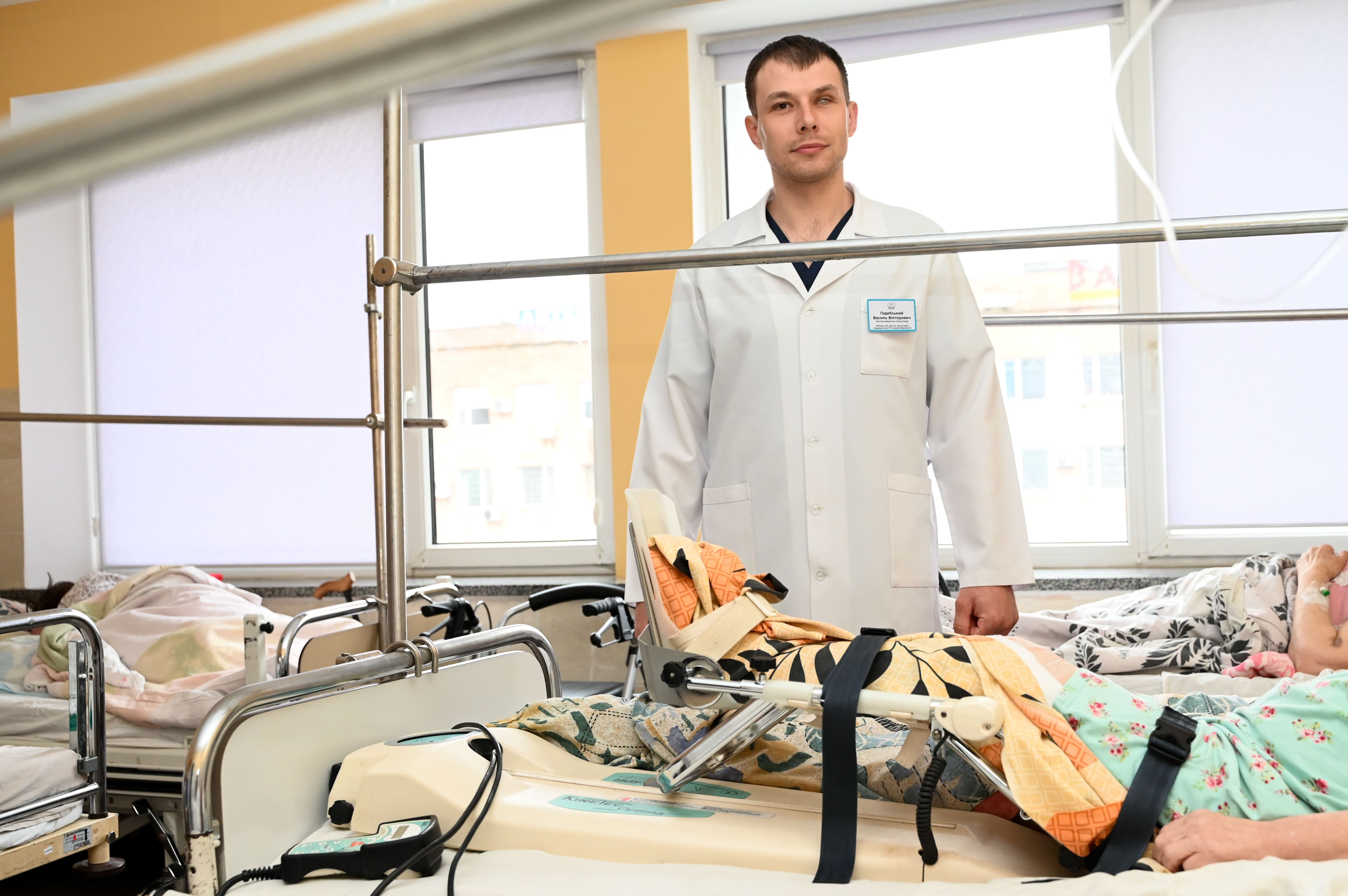 брат медичний