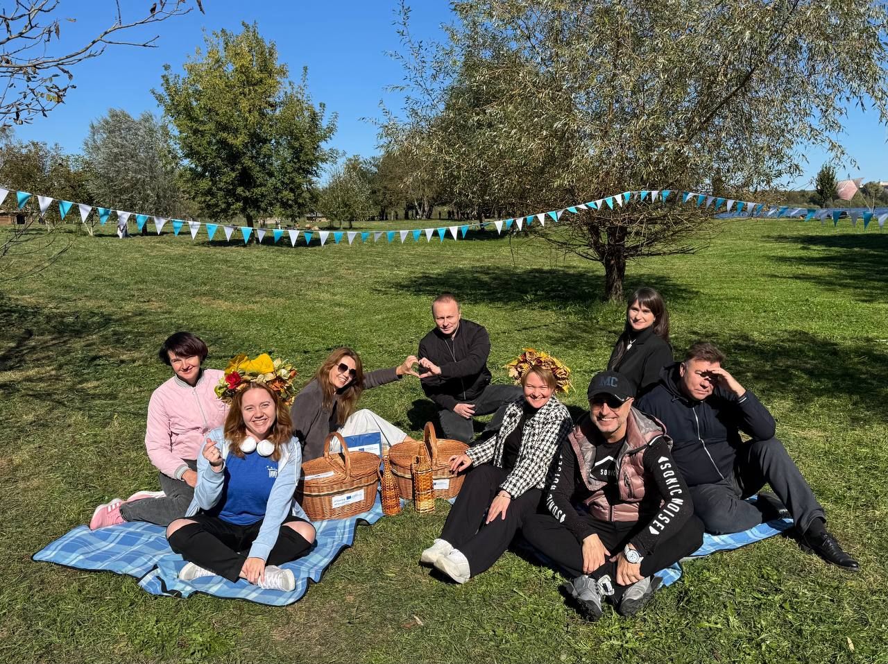 учасники й організатори