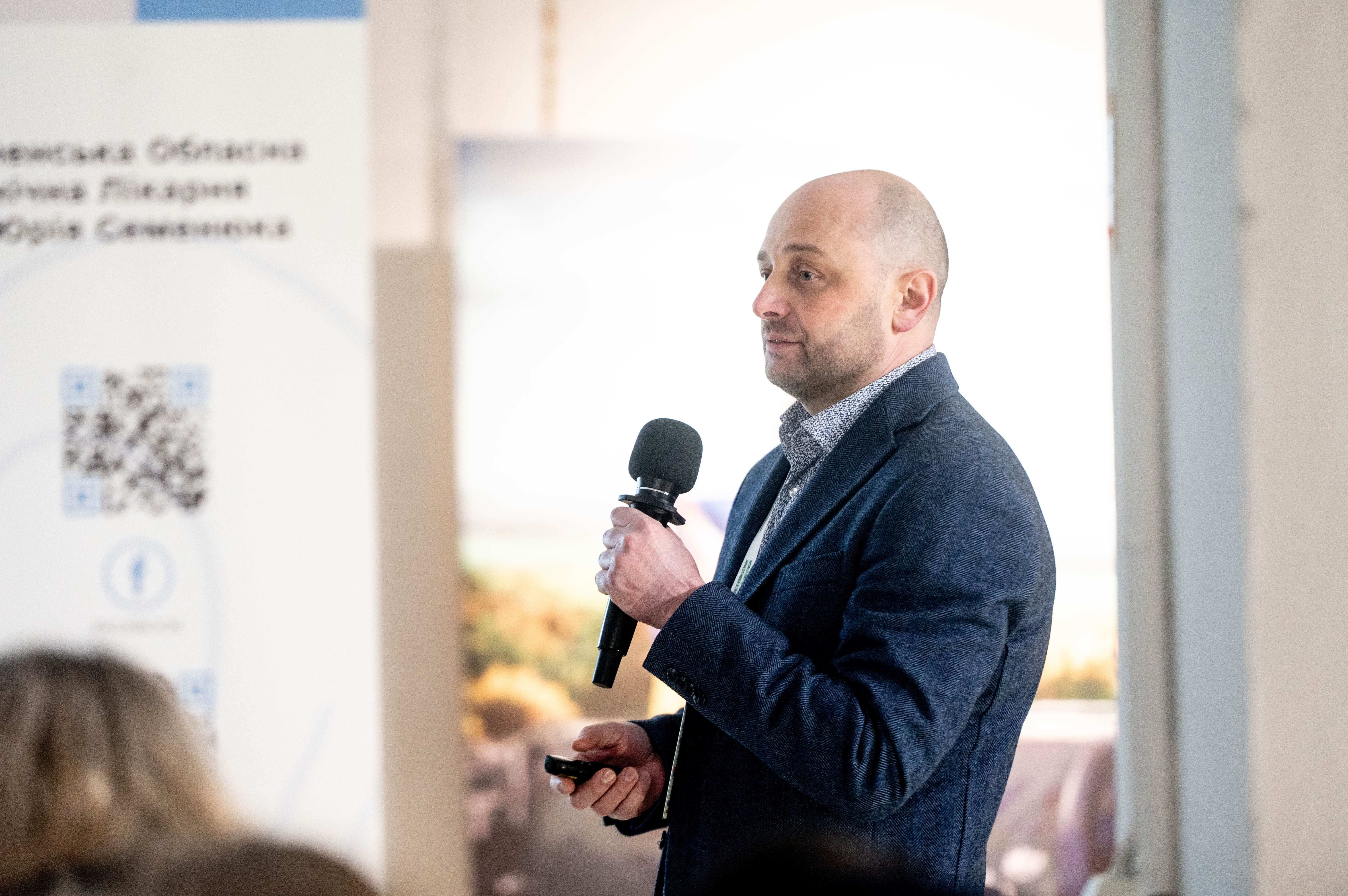 Володимир Мегера лікар-анестезіолог, спікер заходу