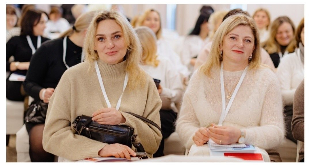 Лікарі-лаборанти РОКЛ на конференції